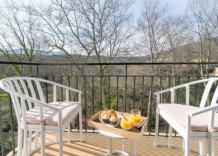 Els Cacadors De Macanet Hotell