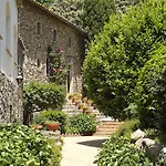 Els Cacadors De Macanet Hotell 3*