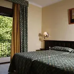 Els Cacadors De Macanet Hotel 3*