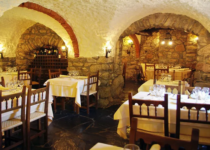 Els Cacadors De Macanet Szálloda 3*